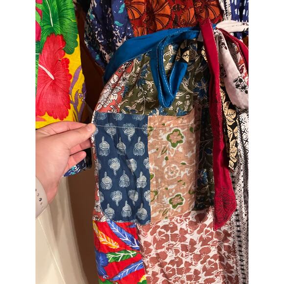 Kantha Style Bright Vibrant, Handmade Upcycled India Patchwork Cotton Robe - Picture 4 of 11
